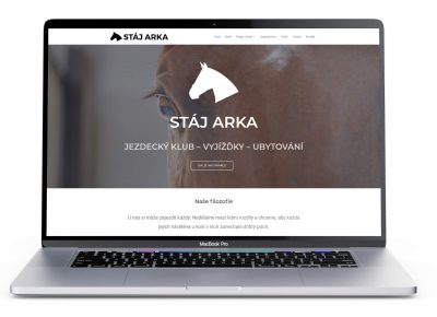 Web Stáj Arka | Holka přes weby
